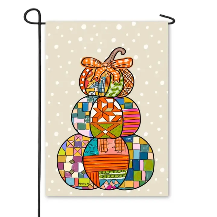 VG Quilted Pattern Pumpkin Garden Flag