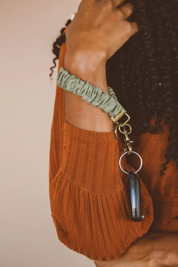Crinkle Moss Keychain