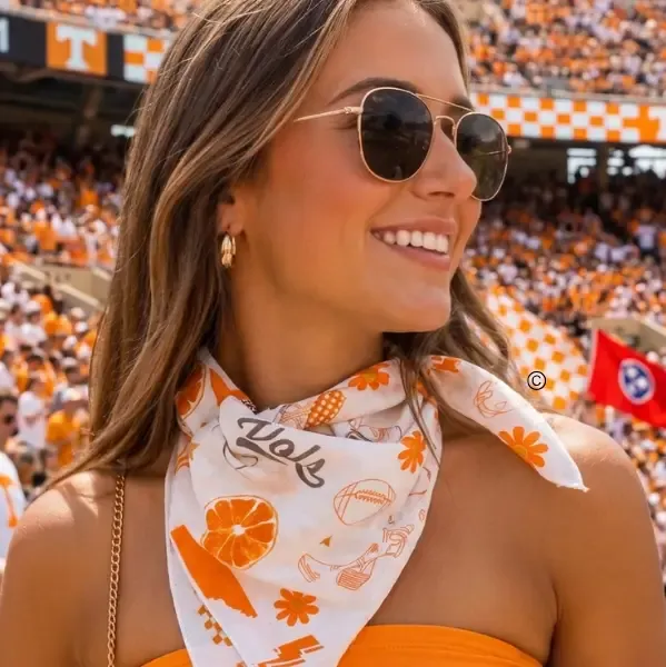 VG UT Scarf