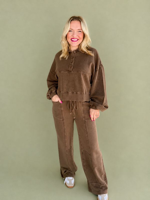 VG Sepia Drift Cropped Pullover