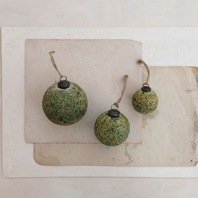 XT0095-Small Green/Gold Glass Ball Ornament