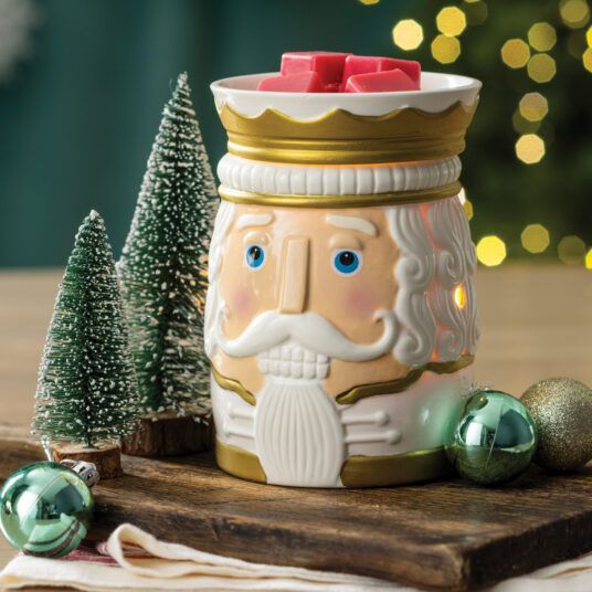 Illumination Fragrance Warmer Nutcracker