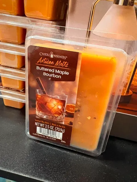 2.5oz Wax Melt-Buttered Maple Bourbon