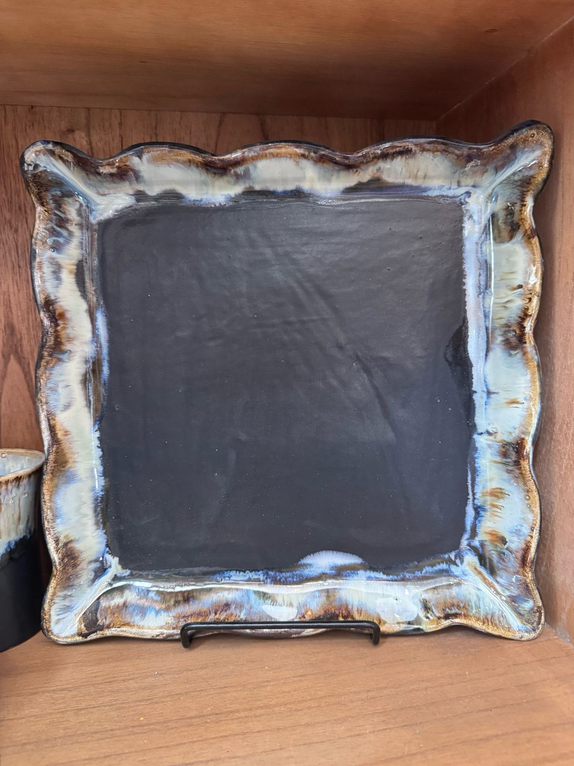 VG Ruffled Square Server-Oyster