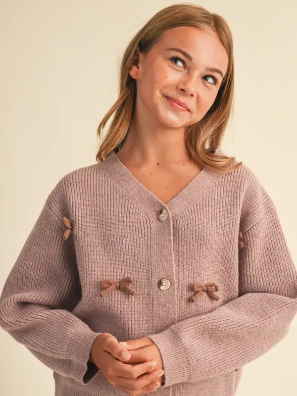 Tween Girl's Raglan Sweater