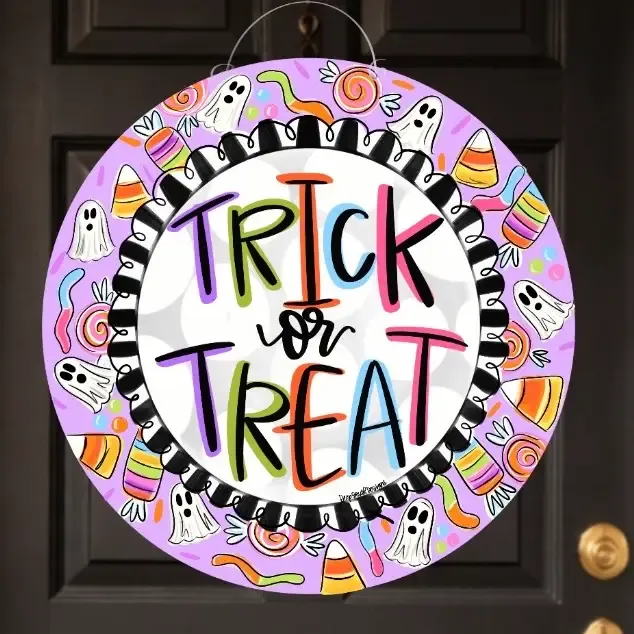 VG Trick or Treat Door Hanger
