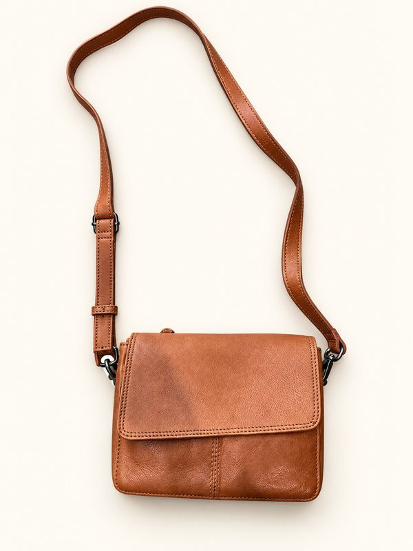 Kole Crossbody-Cognac