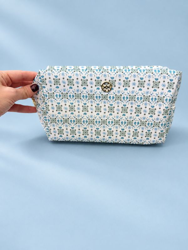 Cosmetic Bag Let'sFaceIt Take-Two Blue