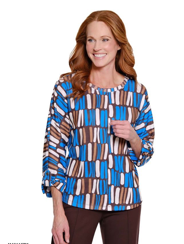 Linen/Blue Scoop Hem Top