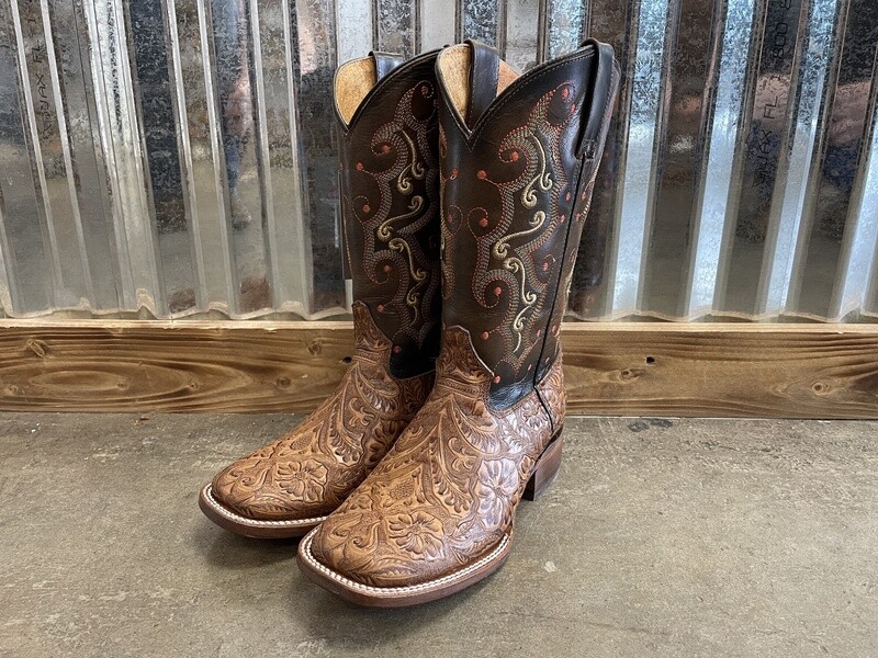 WOMEN'S TOOLED LEATHER BOOTS