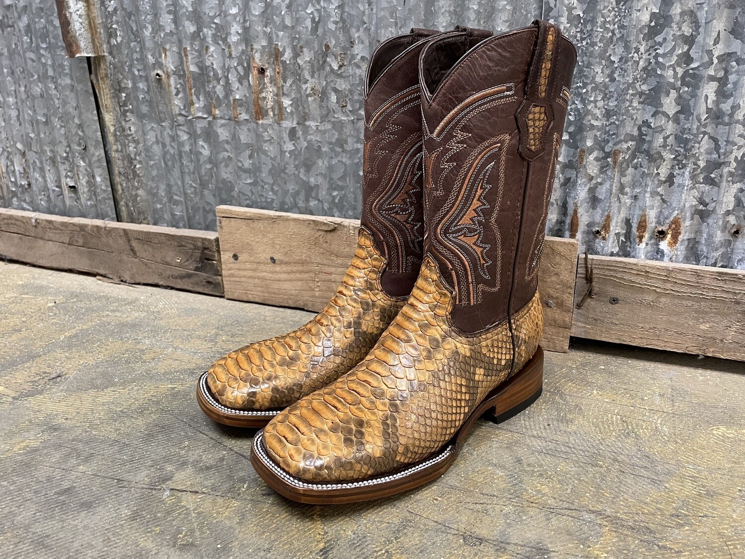 PYTHON EXOTICS - RUSTIC