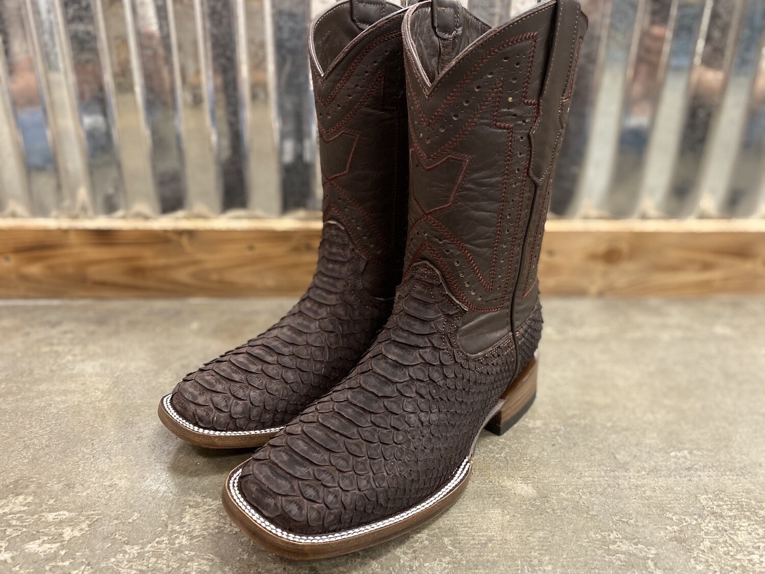 PHYTON BROWN MATE BOOTS