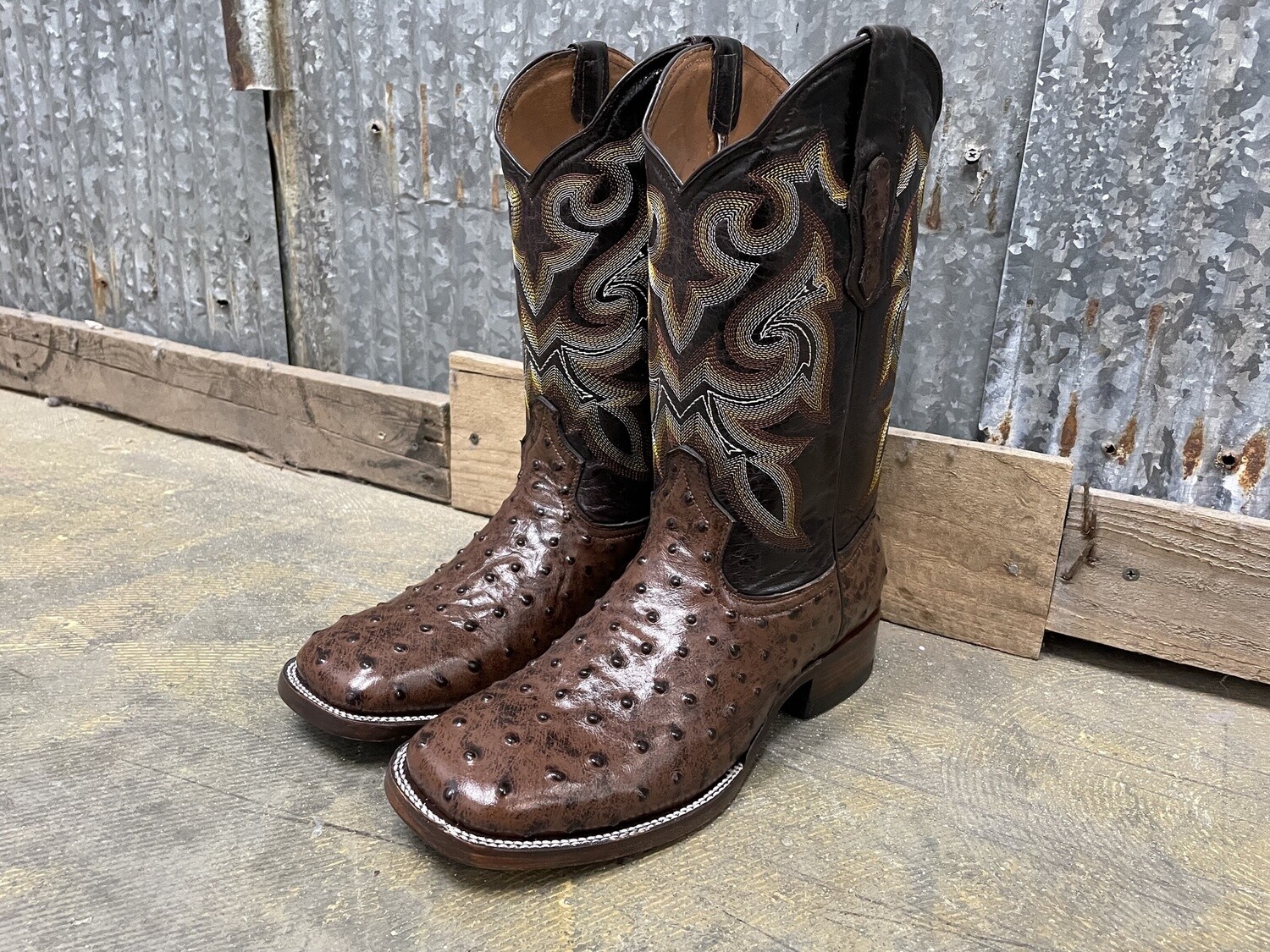 BLACK DIAMOND BROWN OSTRICH PRINT