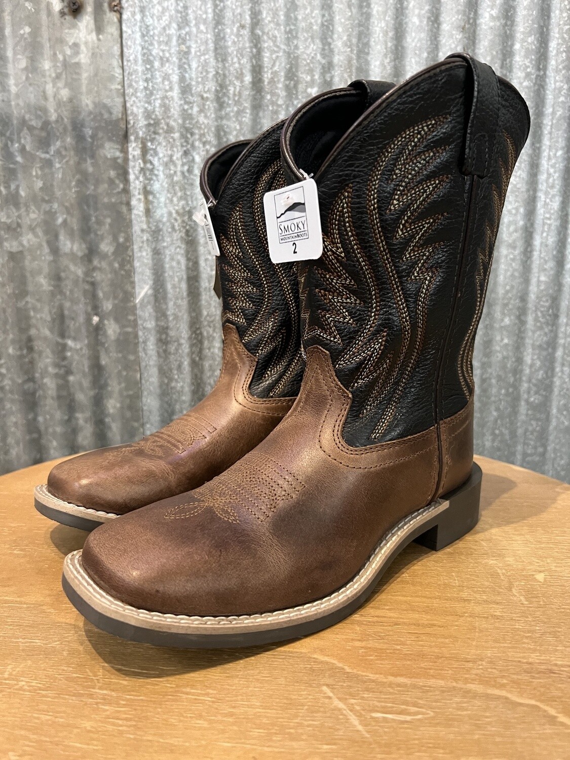 Smoky Mountain Travis 3091C