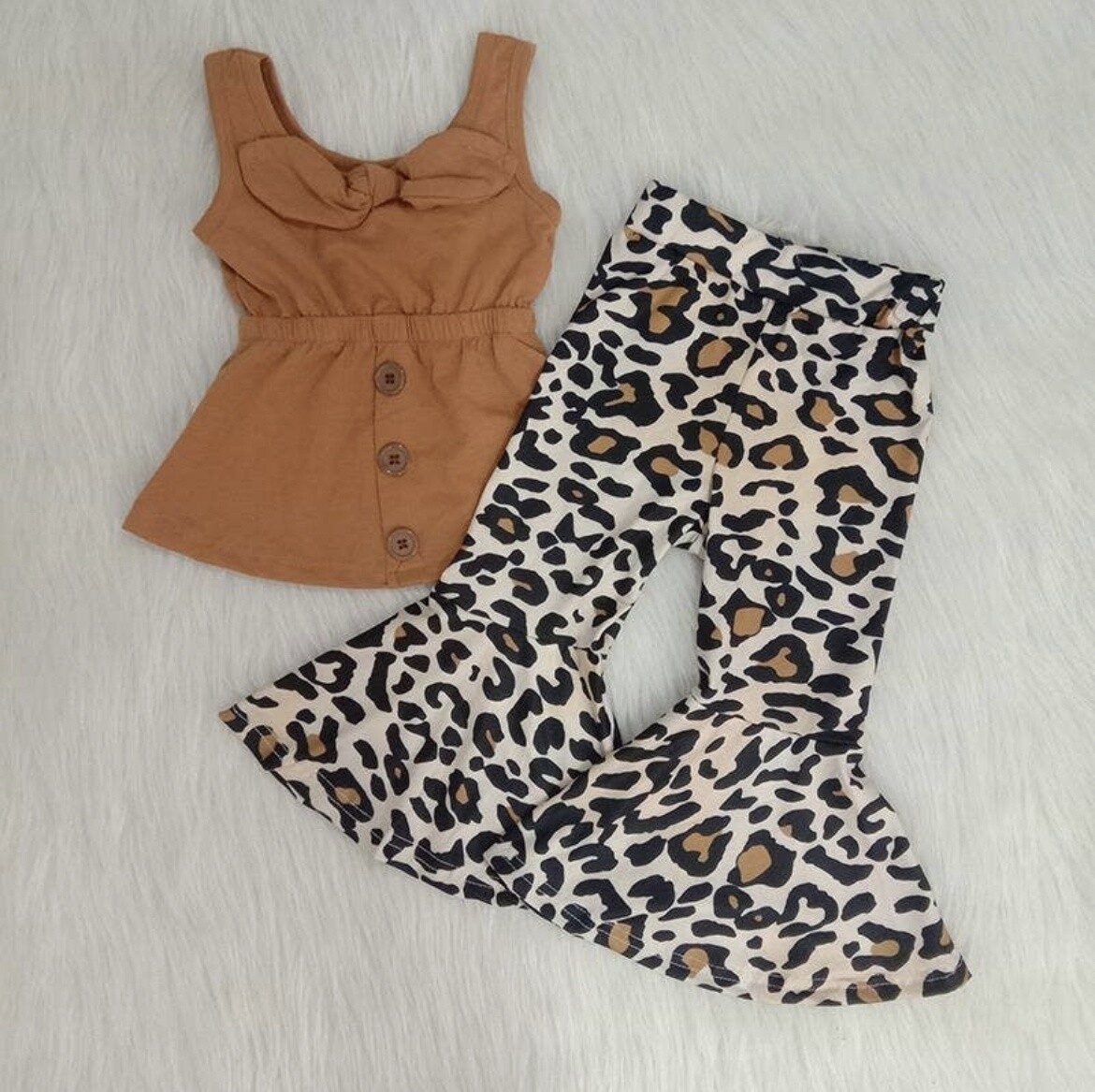 GIRL BLACK SLEEVELESS TUNIC LEOPARD OUTFIT