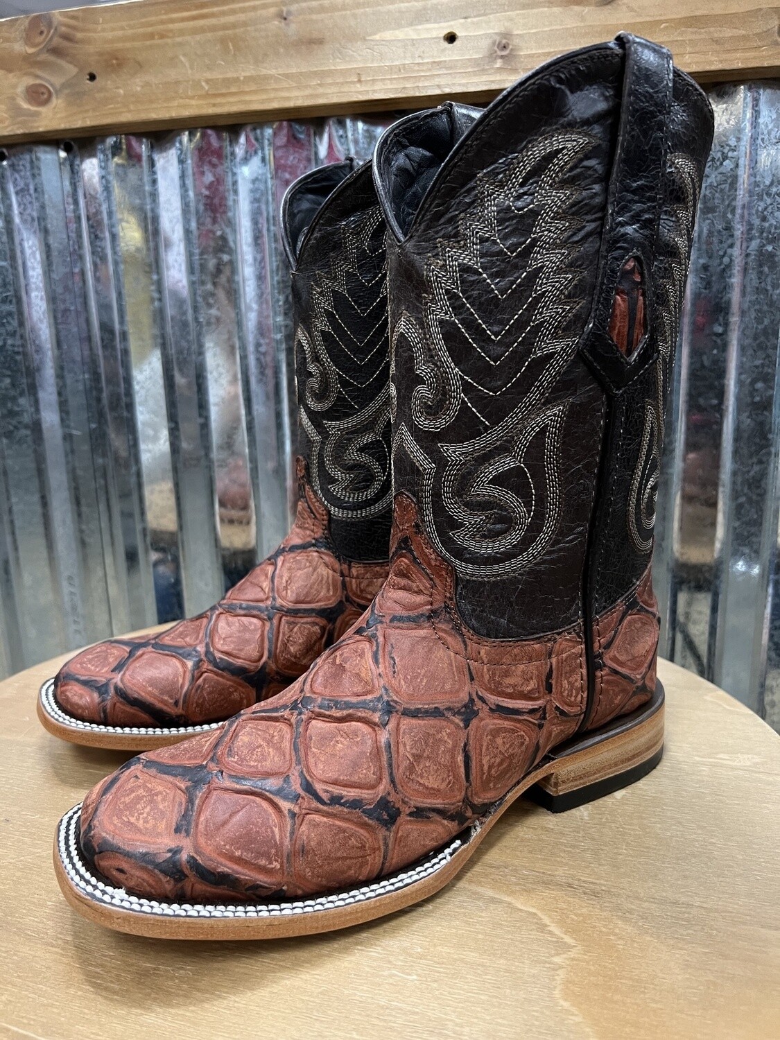 Congac Pirarucu Print Boot