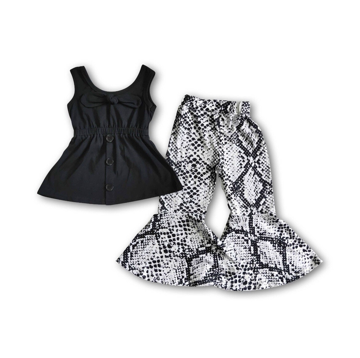 GIRL BLACK SLEEVELESS TUNIC SNAKE SKIN OUTFIT