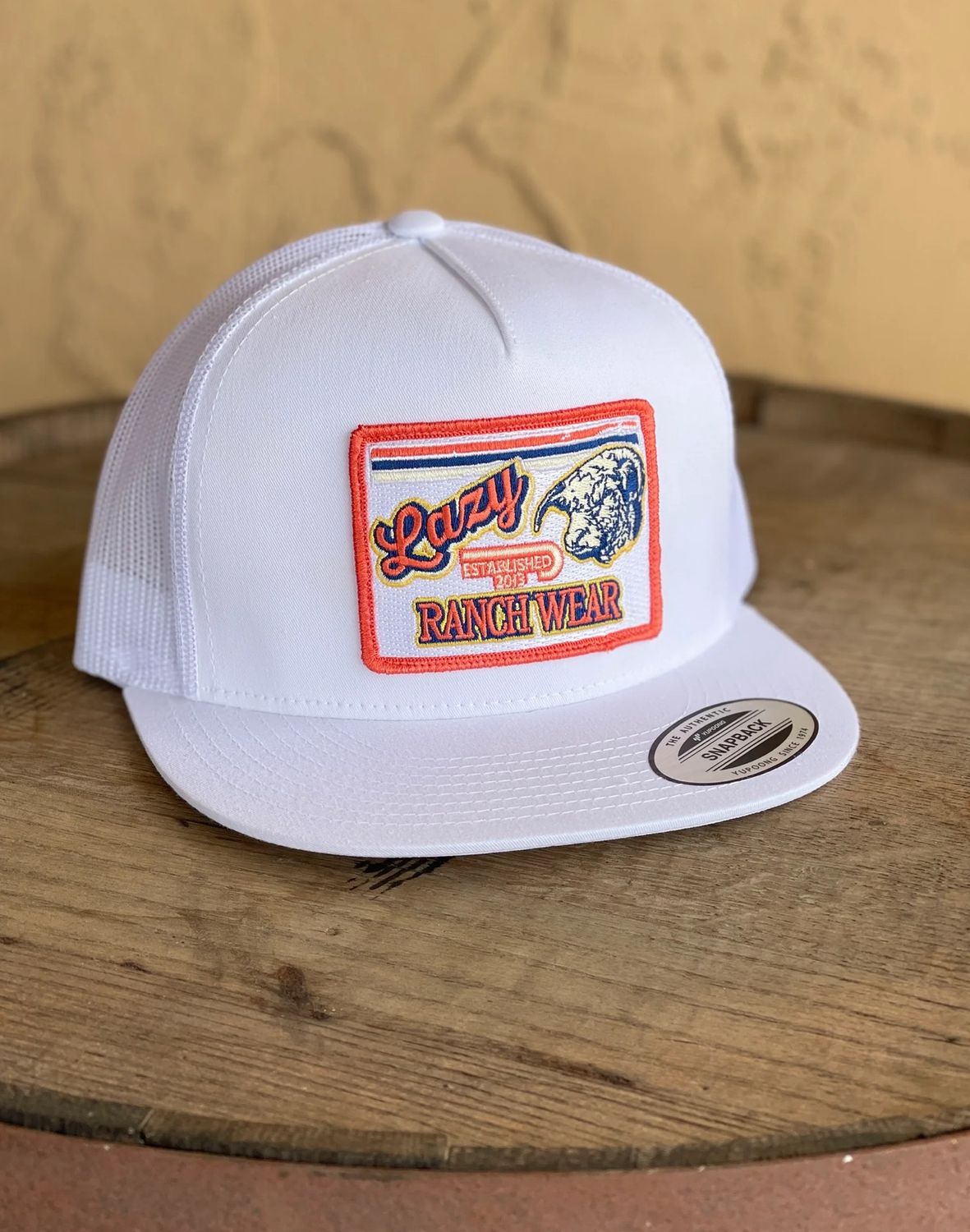 WHITE4RETRO