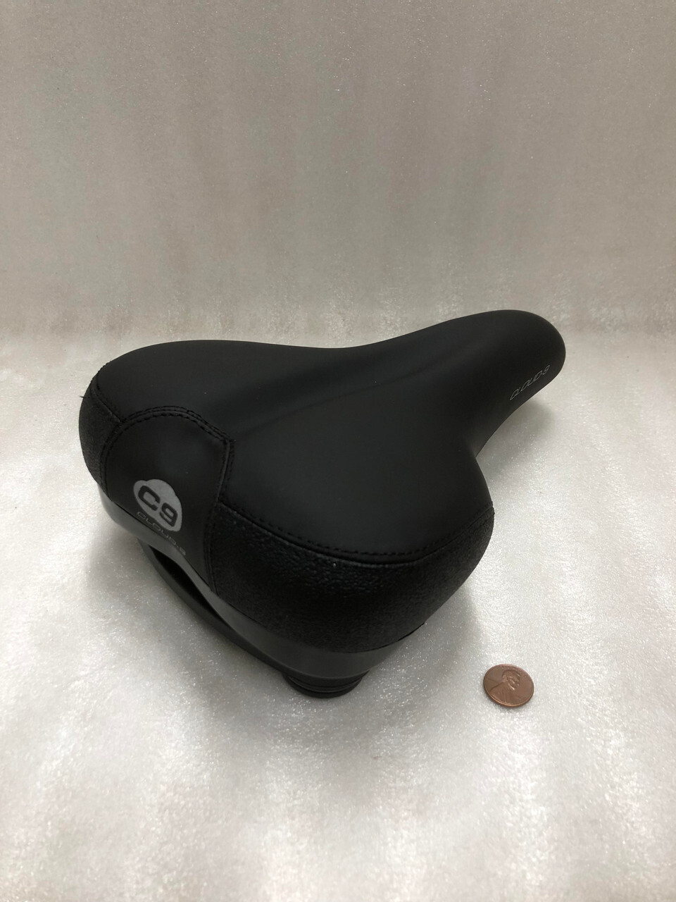 Saddle - Standard Commuter