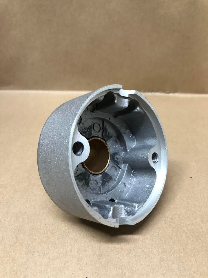 6 Hole Differential Casing Half