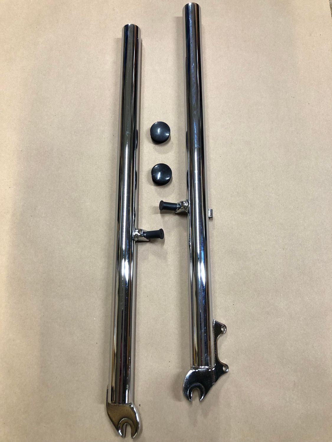 Stanchions, Standard fork