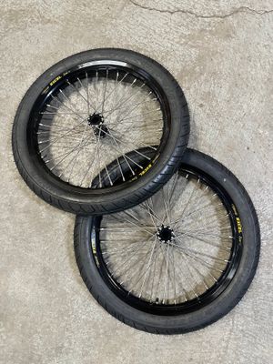 Moto Rear Wheels, Complete with Tire, Pair