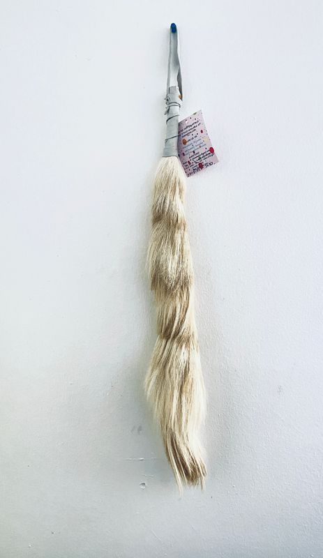 Traditional Irukere Horsetail Bridal Wedding Accessories