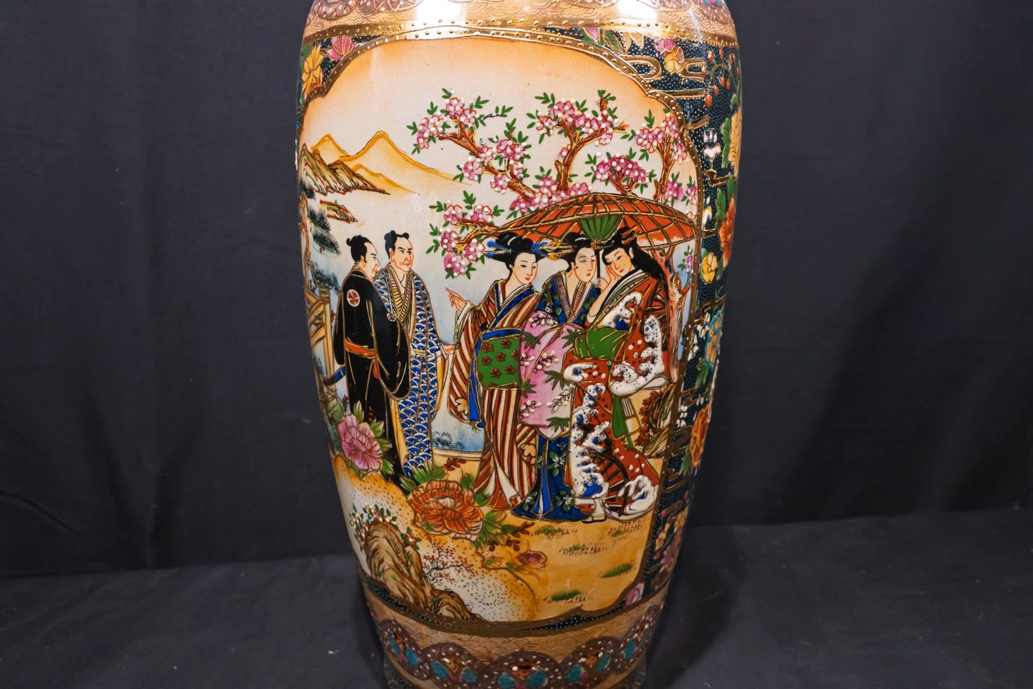Chinese Porcelain Royal Satsuma Floor Vase
