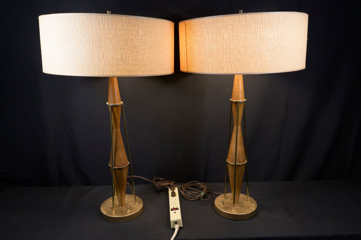 Pair of Vintage Mid Century Modern Lamps