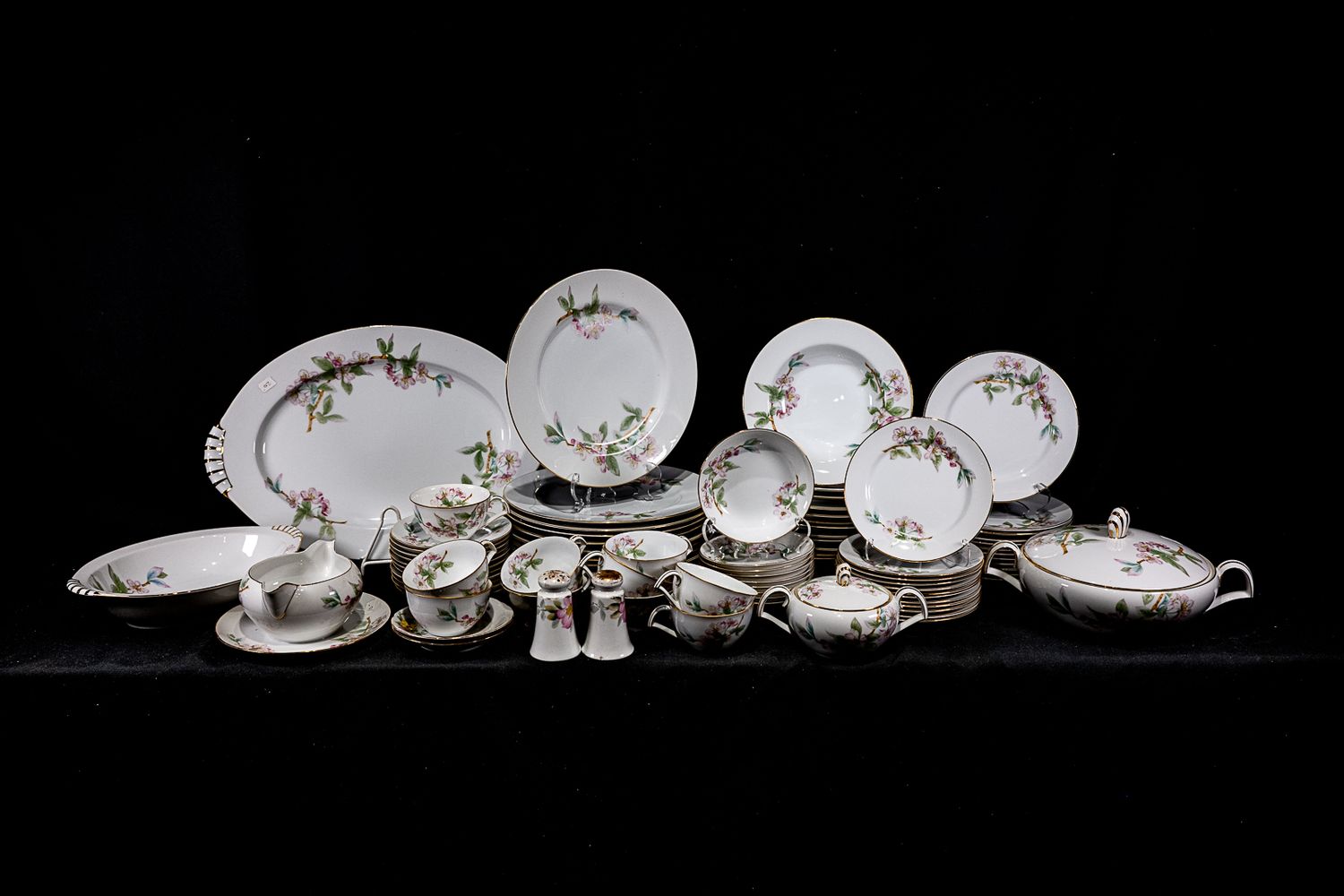 Vintage Japanese Narumi Mountain Cherry porcelain China