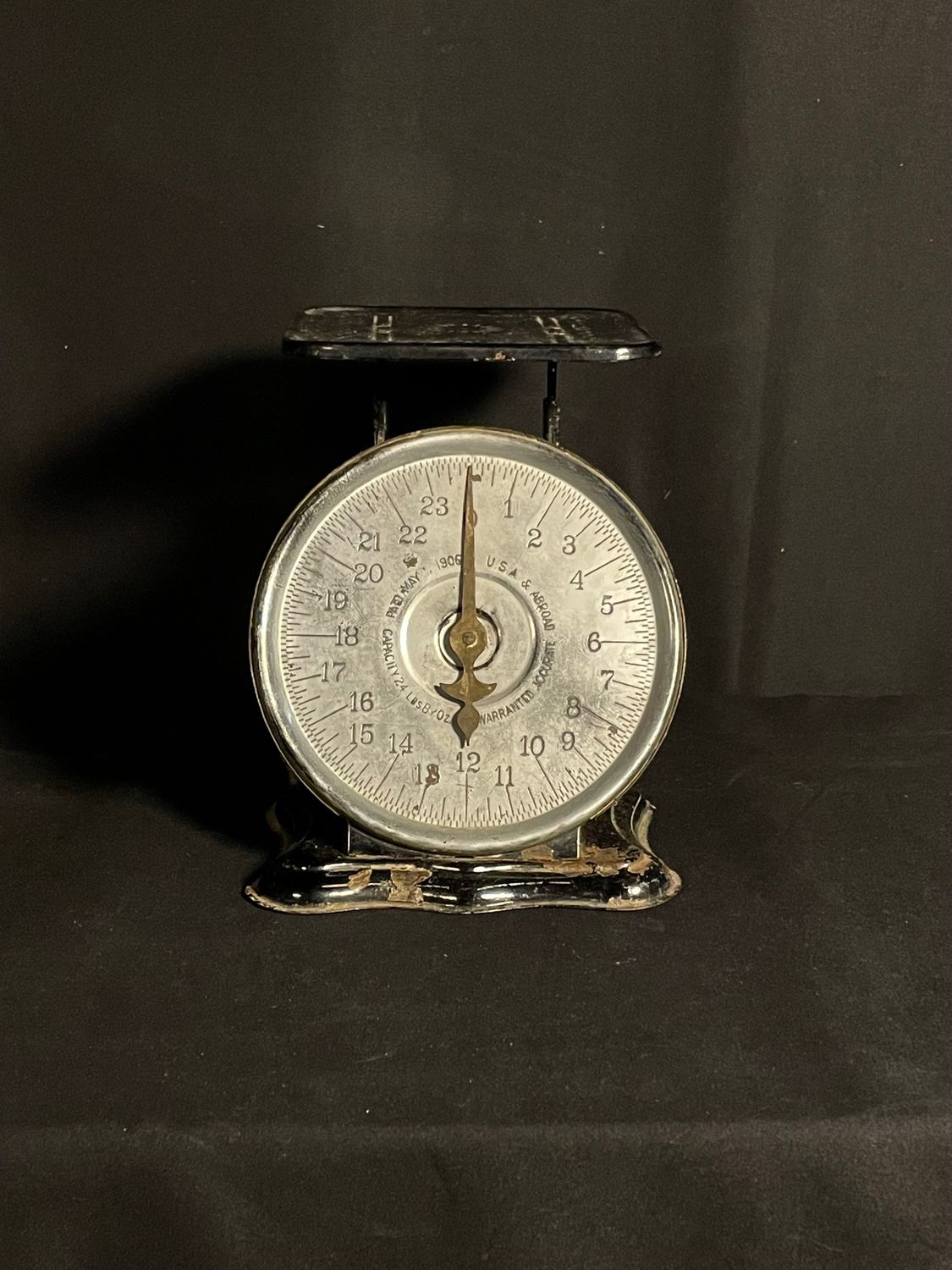Antique Perfection Original Slanting Scale