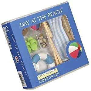 Day at the Beach Novelty Box