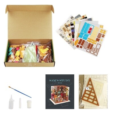 DIY Miniature Sam's Study Room