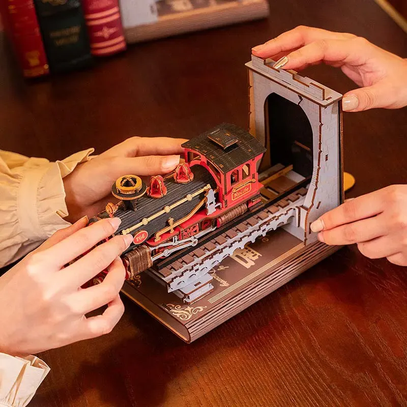 DIY Miniatures Book Nook Century Train