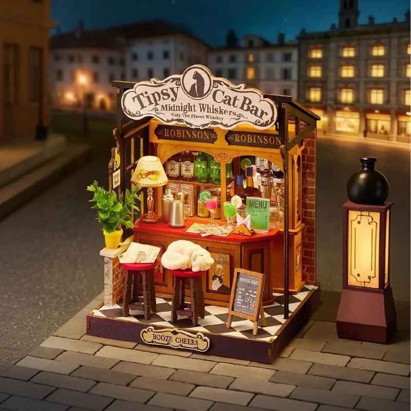 DIY Tipsy Cat Bar