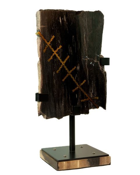 Bois pétrifié Letusan