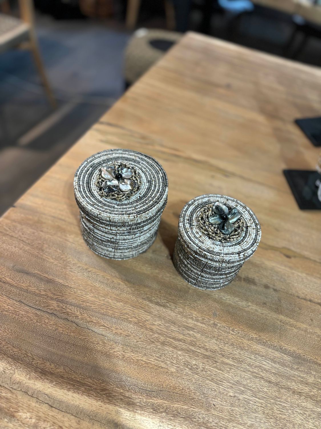 Lot de 2 boîtes en perle blanche