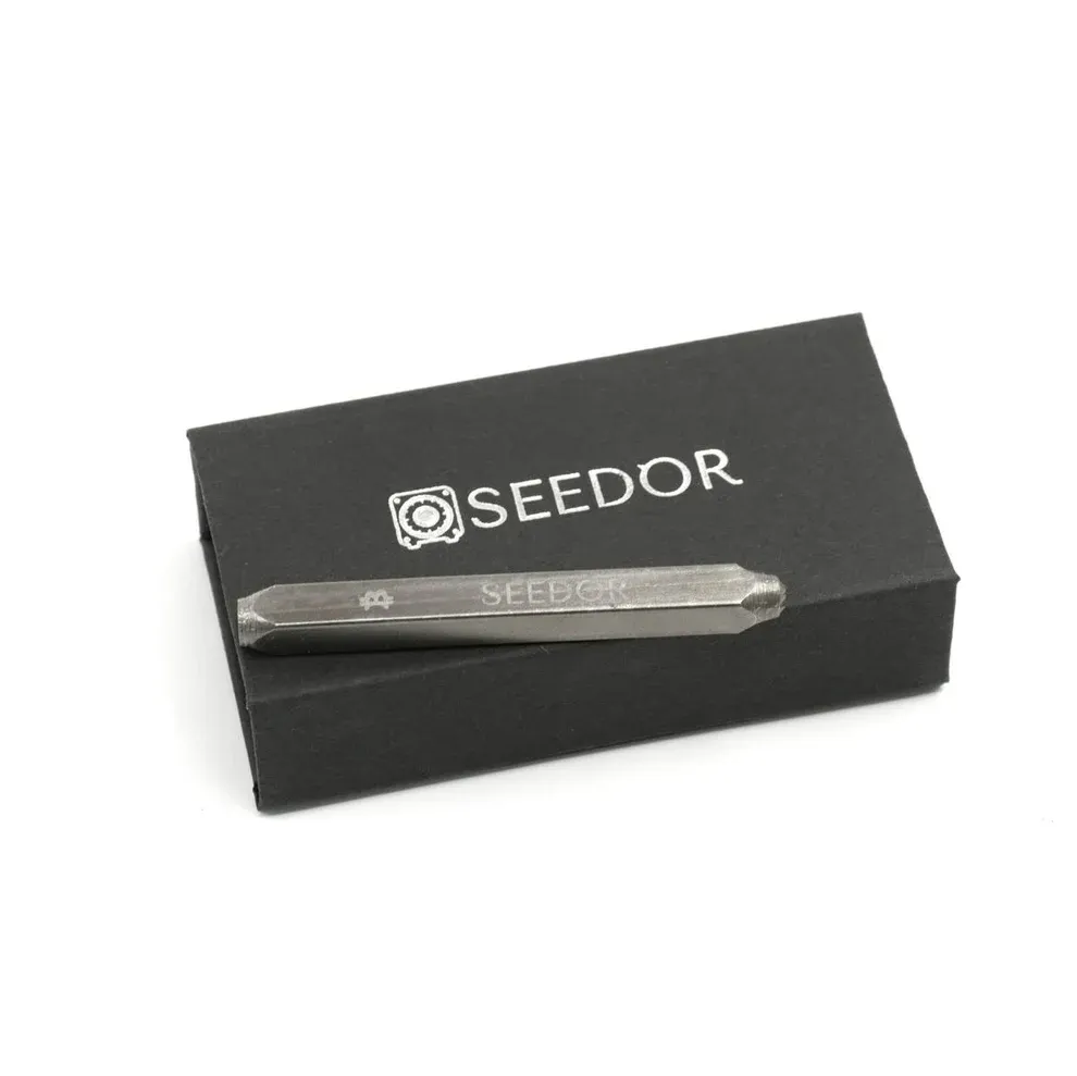 Seedor Bitcoin Letter Punch