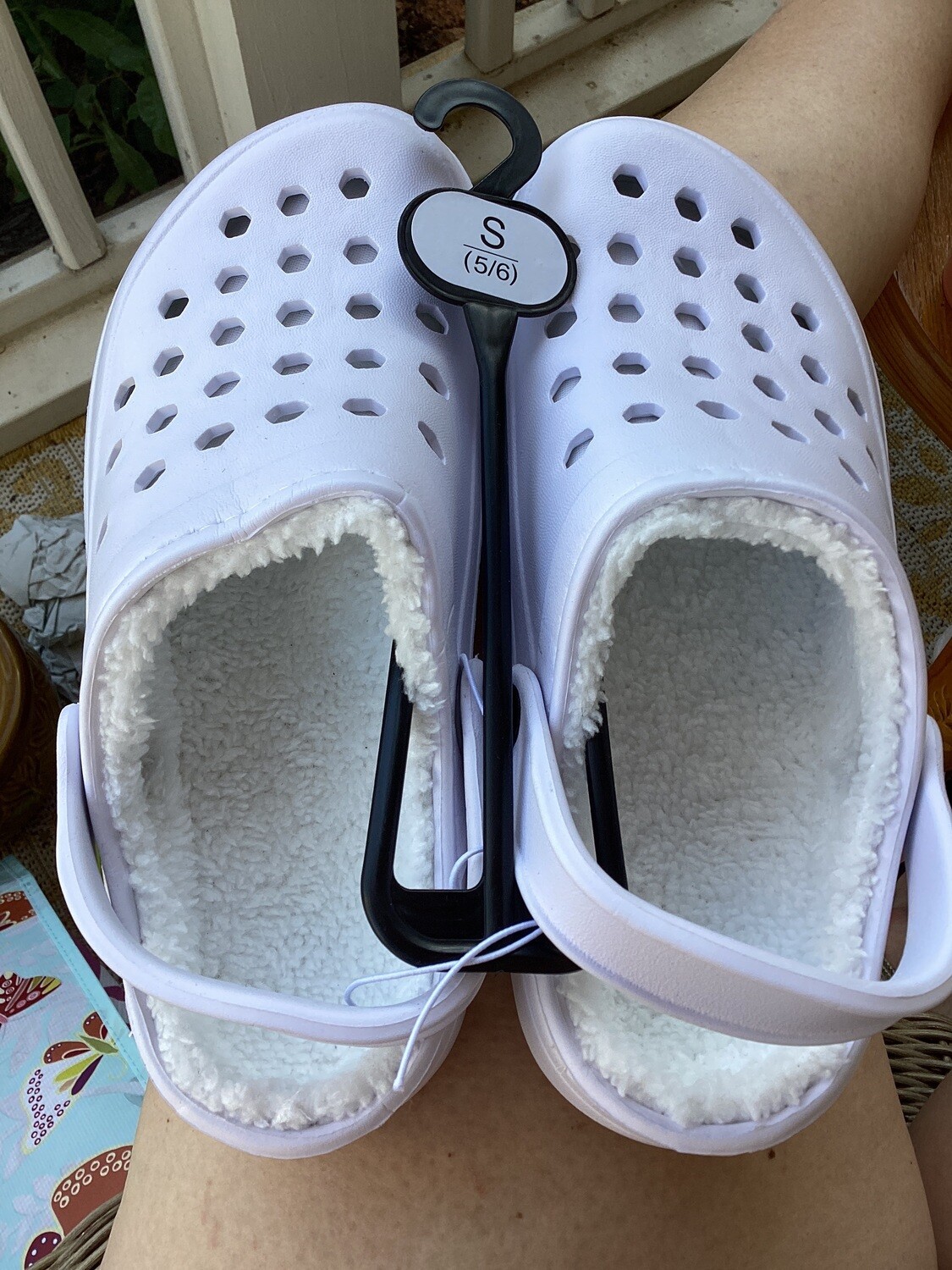 Erin’s Garden Fur 
Lined Clog - White
