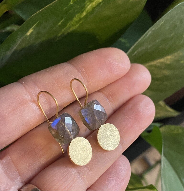 Vermeil labradorite