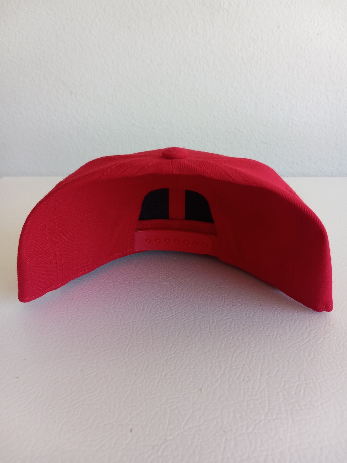 Red Snap Backs (Free Shipping).