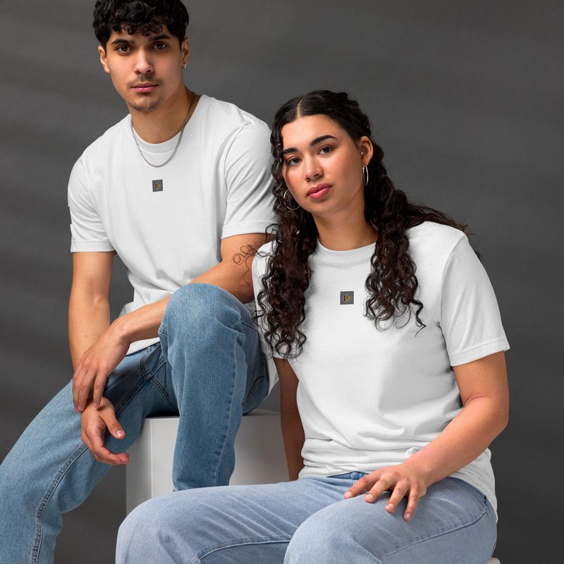 Luxury streetwear-Unisex staple eco t-shirt
