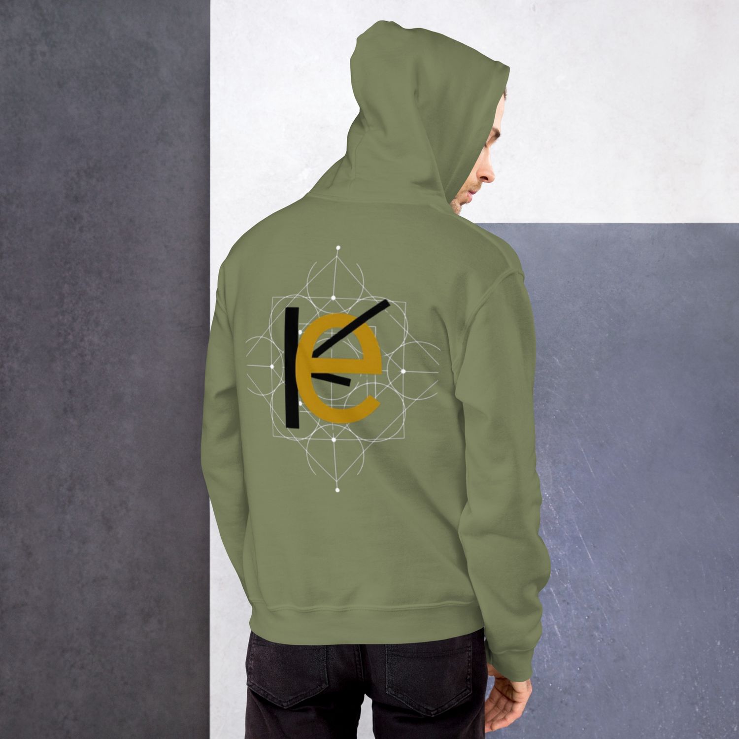 Luhury streetwear  jetzt endeken  hodie von kery2367 