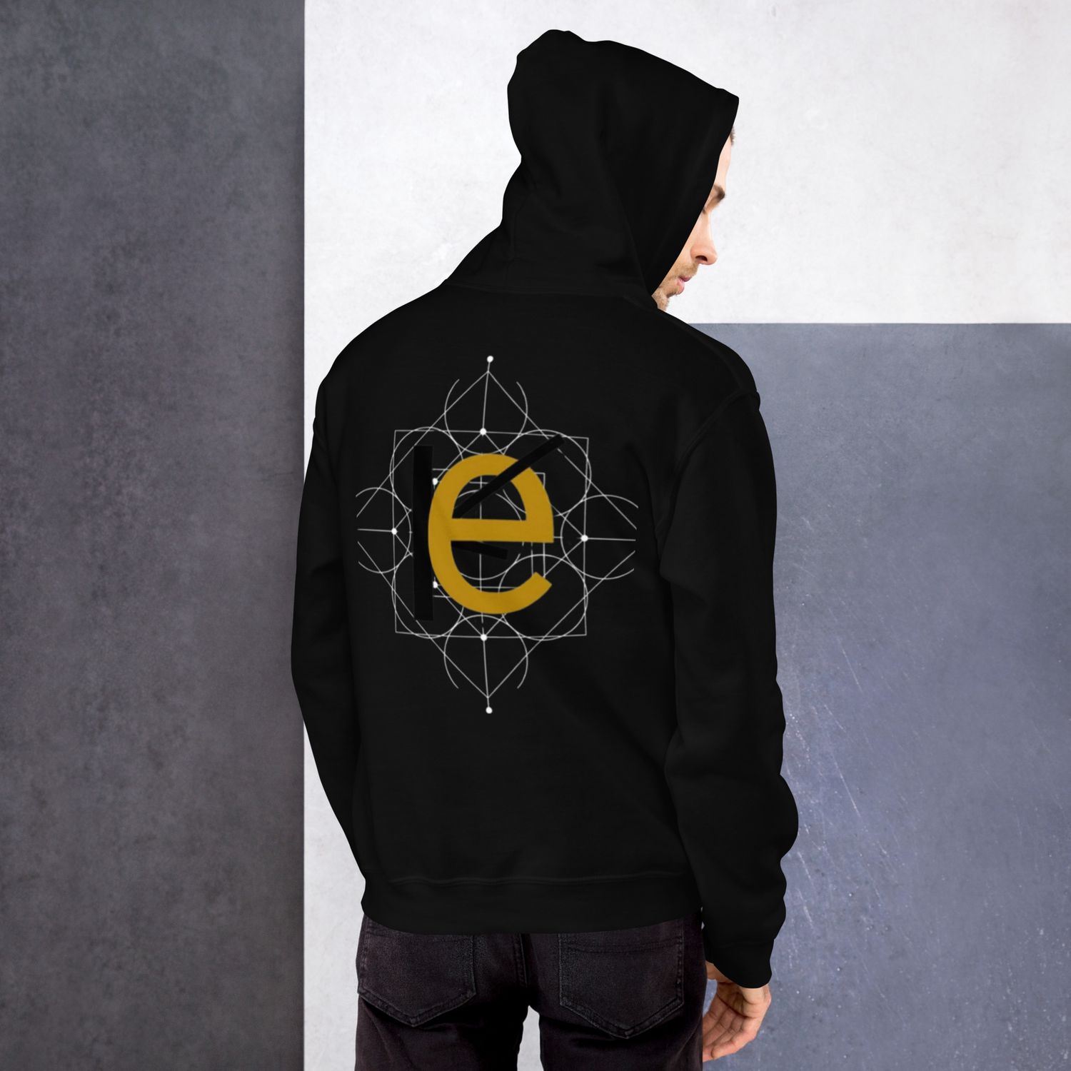 Luhury streetwear  jetzt endeken  hodie von kery2367 