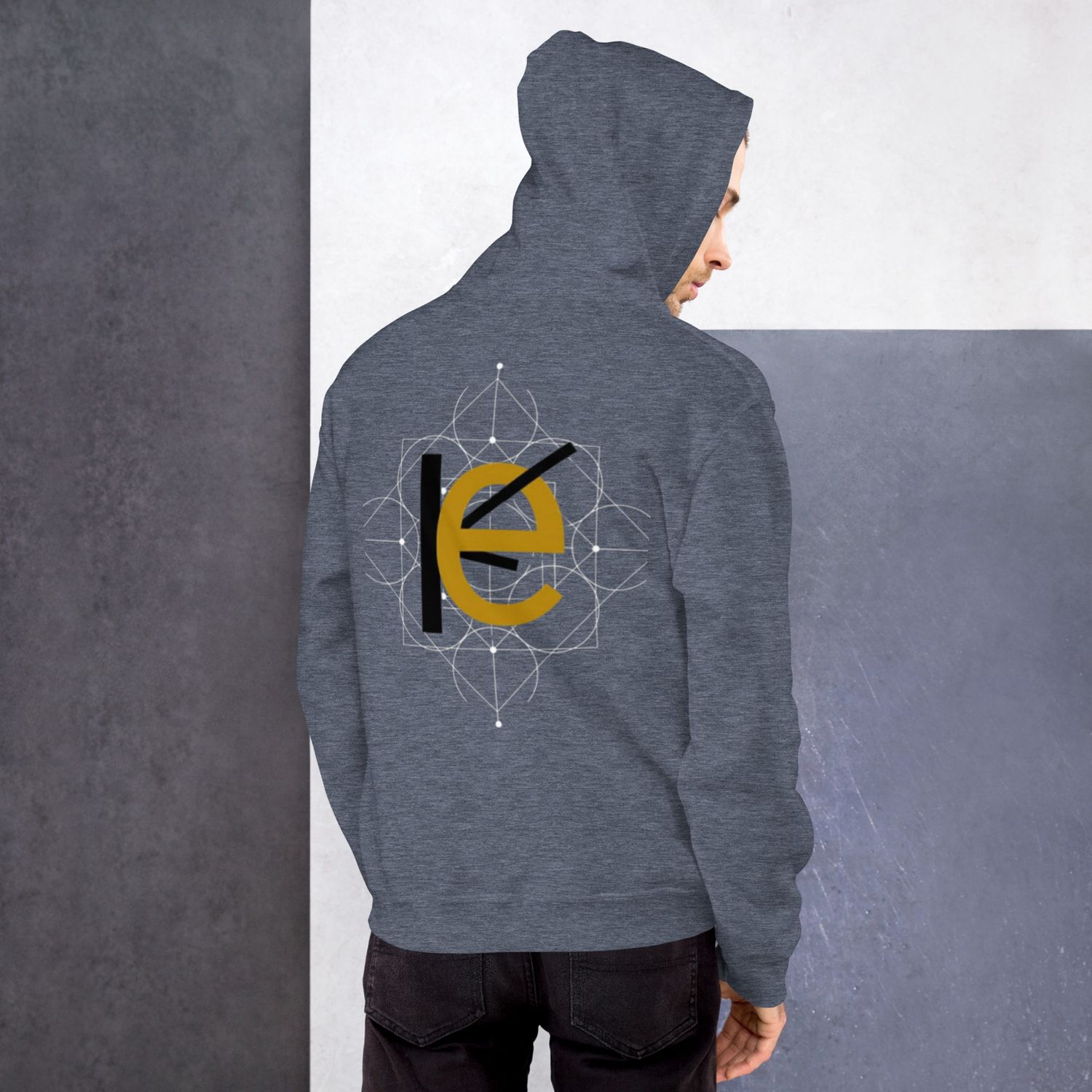 Luhury streetwear  jetzt endeken  hodie von kery2367 