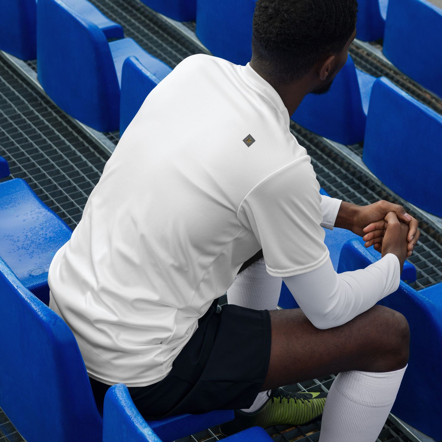 Recyceltes Unisex-Sporttrikot – Ökologisch &amp; Hochwertig.