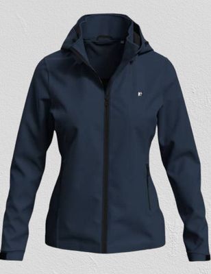 kery2367-damen-softshell-jacke-getragen-stylisch-outdoor-look