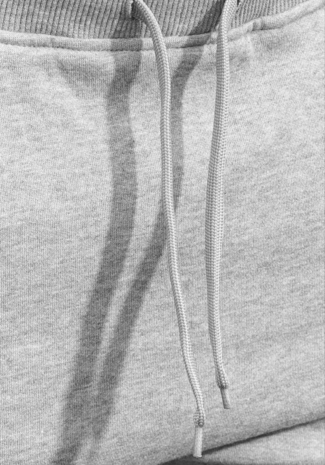 kery2367-deep-crochet-sweatpants-getragen-oversized-streetwear-look