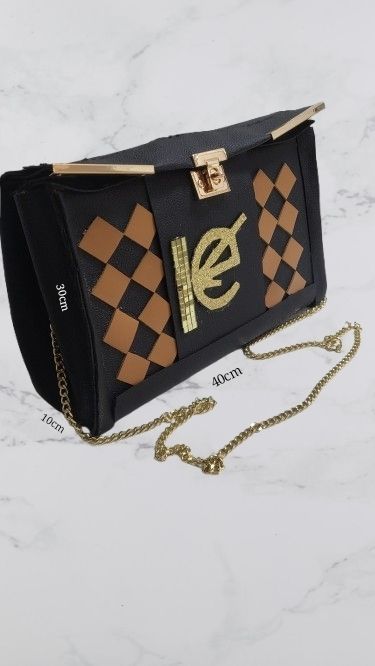 Kery2367 „Unbesigbare“ – Mehr als nur eine Tasche. Ein Statement.