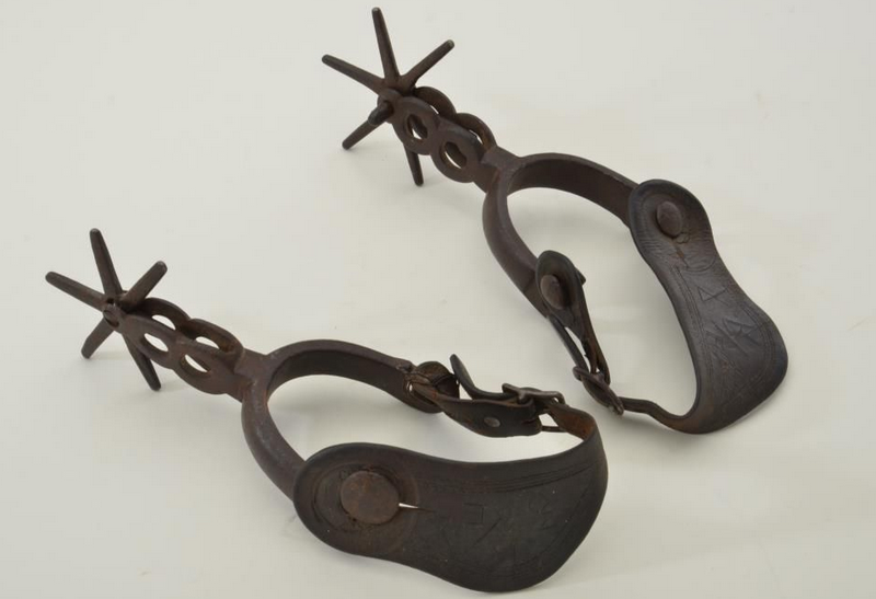 Mexican Figure 8 Spurs